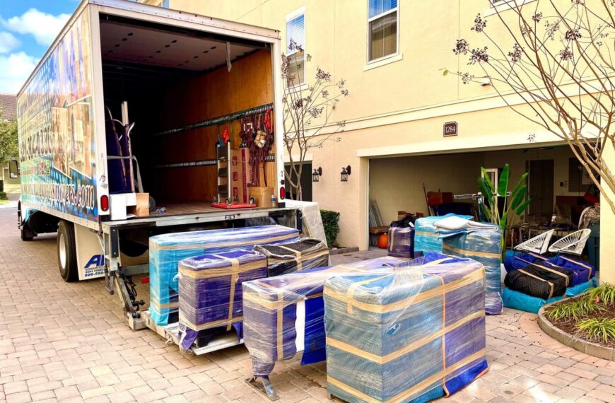 orlando movers truck loading