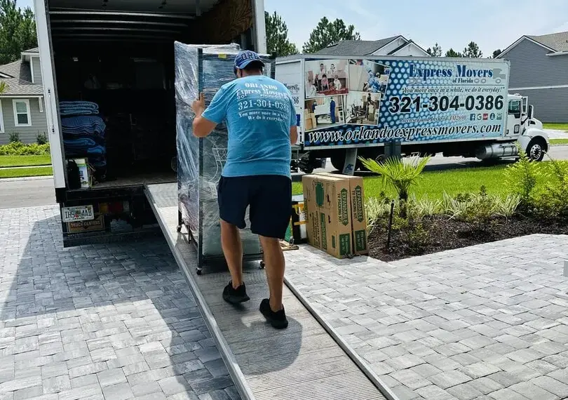 Downsizing Before Your Move: How to Declutter and Save Money on Your Orlando Relocation