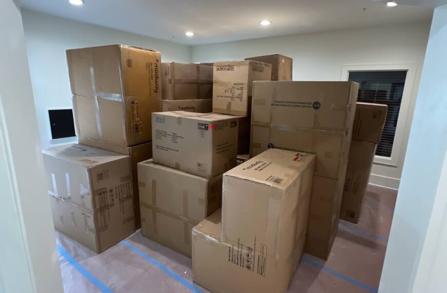 The Smart Tools Reshaping the Moving Industry in 2025