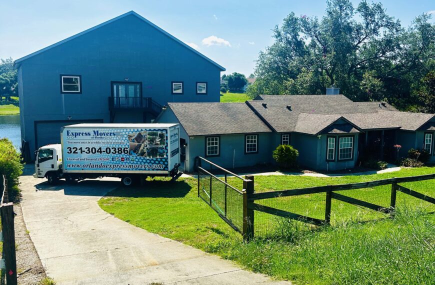 Electric and Autonomous Moving Trucks—The Future of Low-Emission Relocation